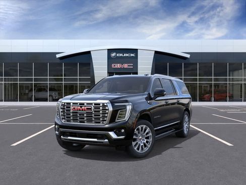 New 2026 GMC Yukon XL Denali w/ Sun & Power Step Package image 8