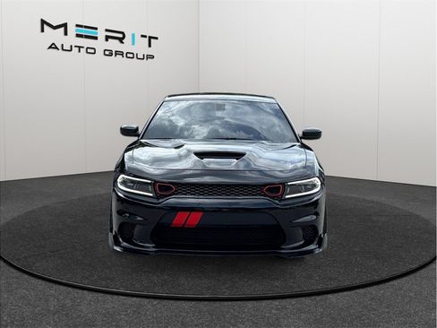Used 2023 Dodge Charger R/T w/ Navigation & Travel Group RWD image 3