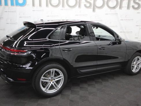 Used 2023 Porsche Macan image 6