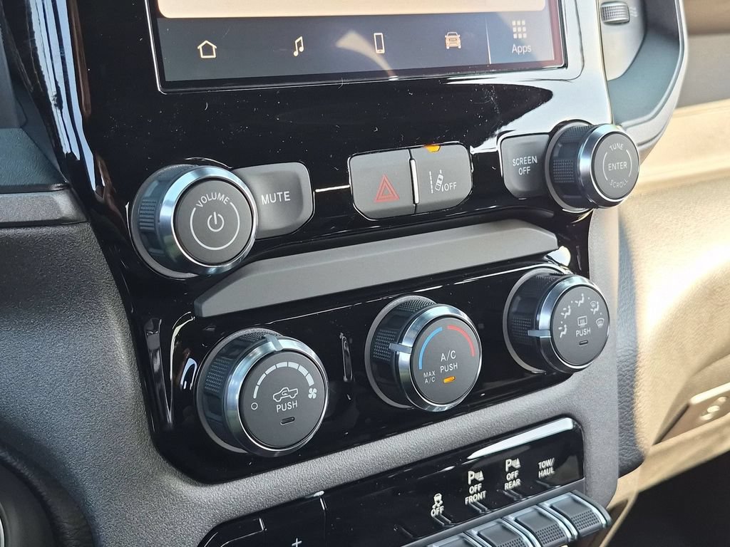 New 2026 RAM 1500 Warlock AWD/4WD image 25