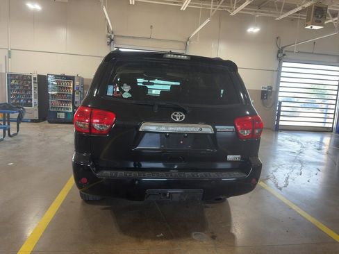 Used 2013 Toyota Sequoia Platinum AWD/4WD image 11
