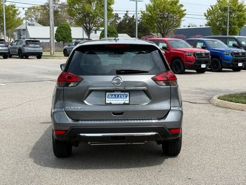 Used 2019 Nissan Rogue S AWD/4WD image 9