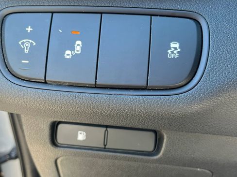 Used 2019 Kia Sorento LX w/ Option Group 020 image 17