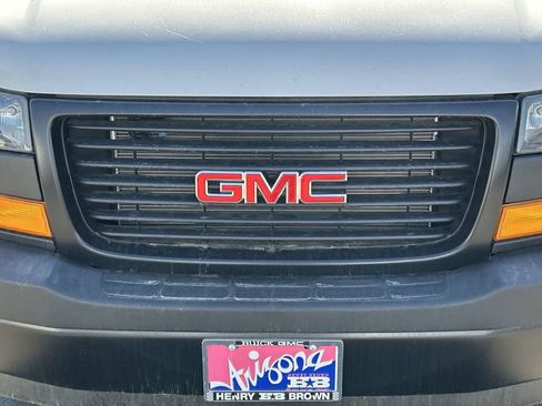 New 2025 GMC Savana 2500 Extended w/ Driver Convenience Package RWD image 29