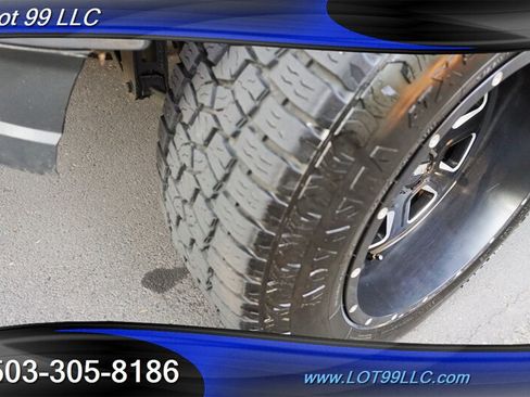 Used 2014 GMC Sierra 1500 SLT w/ SLT Preferred Package AWD/4WD image 4