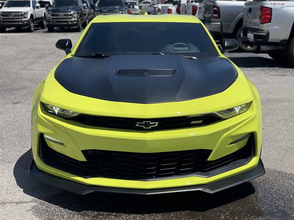 Used 2020 Chevrolet Camaro SS RWD image 18