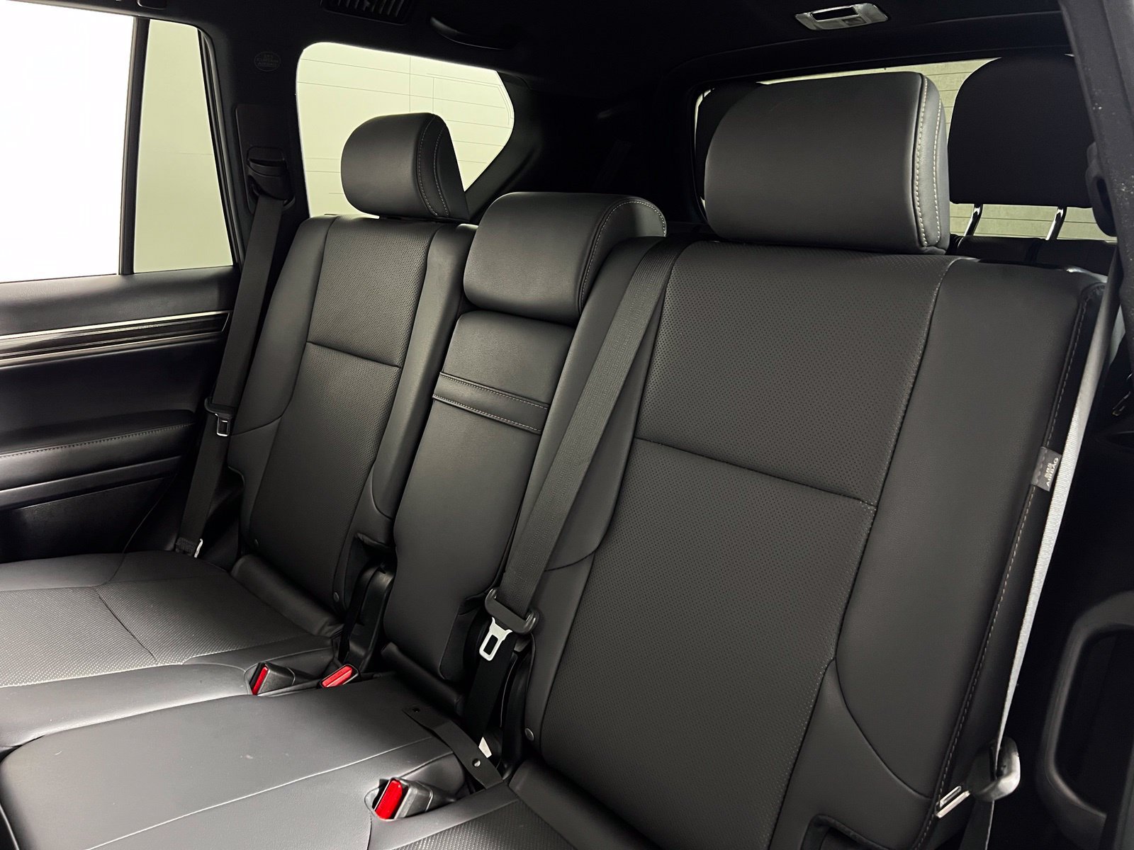 Used 2021 Lexus GX 460 Premium w/ Premium Package AWD/4WD image 25