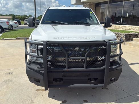 Used 2020 Ford F250 XL w/ STX Appearance Package image 7
