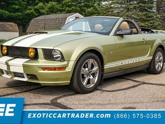 Used 2005 Ford Mustang Convertible RWD video 1