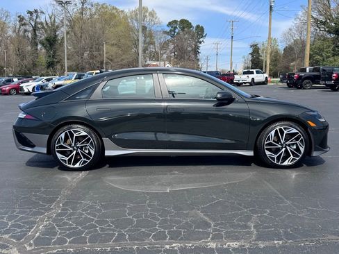 Used 2024 Hyundai Ioniq 6 SEL RWD image 4