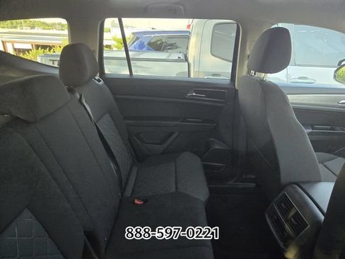 Used 2019 Volkswagen Atlas S FWD image 7
