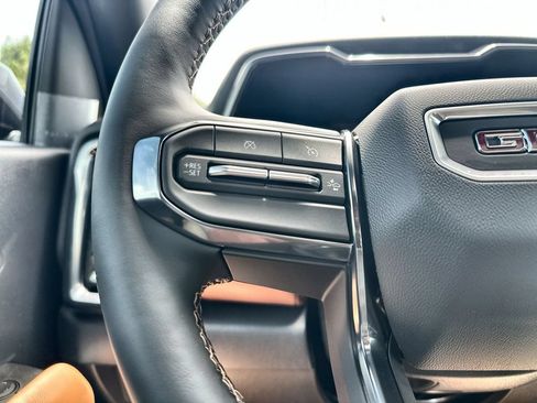 New 2026 GMC Canyon AT4 w/ Technology Plus Package AWD/4WD image 31