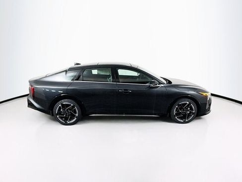 New 2025 Kia K4 GT-Line w/ GT-Line Premium Package image 4