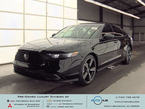 Used 2026 Honda Accord SE image 1