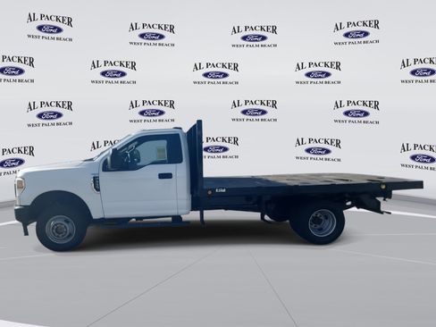 Used 2021 Ford F350 XL image 2