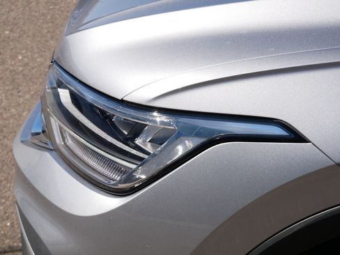 Used 2024 Volkswagen Tiguan S AWD/4WD image 16