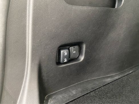 Used 2024 Ford Edge SEL w/ Convenience Package AWD/4WD image 11