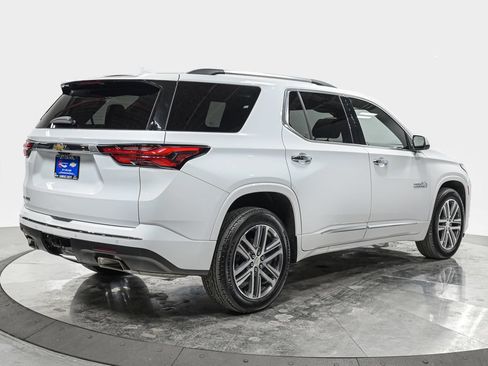 Used 2023 Chevrolet Traverse High Country w/ LPO, Floor Liner Package FWD image 7