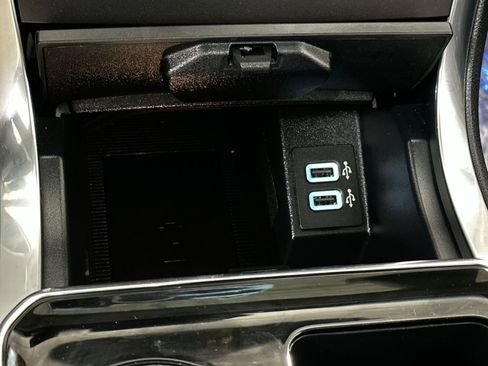 Used 2020 Ford Edge Titanium w/ Equipment Group 301A image 29