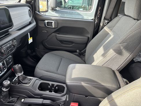 New 2026 Jeep Wrangler Sport S AWD/4WD image 15