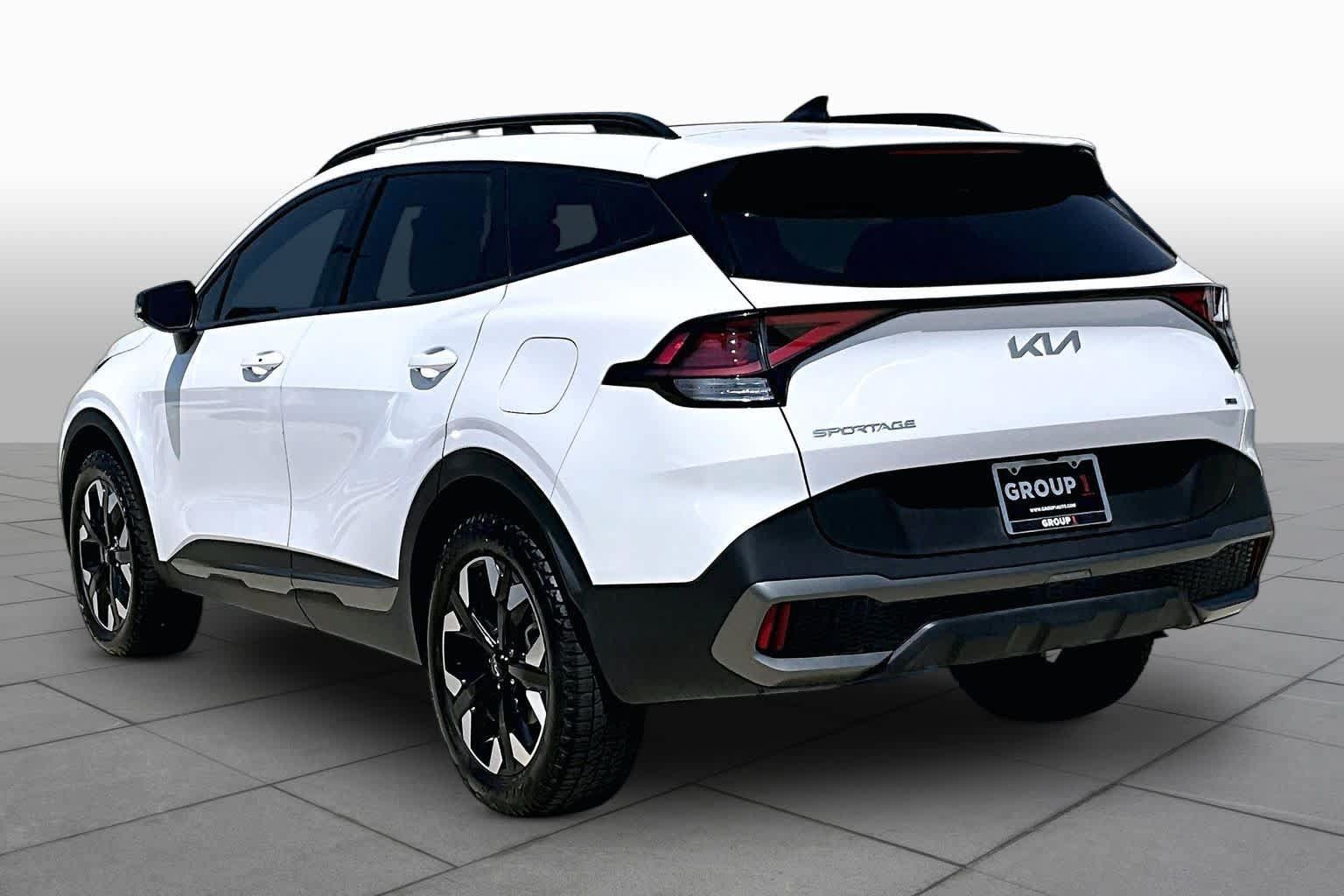 Used 2023 Kia Sportage X-Line w/ X-Line Premium Package AWD/4WD image 12