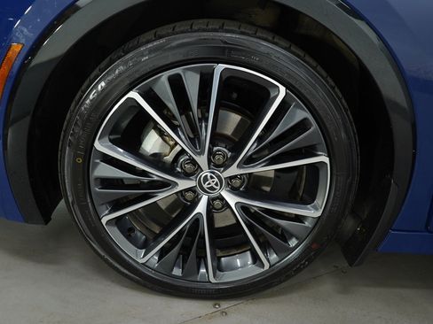 Used 2024 Toyota Prius XLE image 26