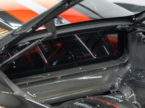 Used 2019 Ferrari 488 Pista Coupe RWD image 45