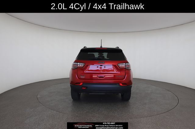 Used 2025 Jeep Compass Trailhawk AWD/4WD image 15