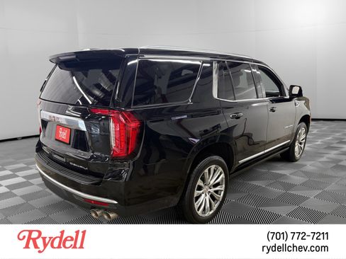 Used 2024 GMC Yukon Denali w/ Denali Reserve Package image 5