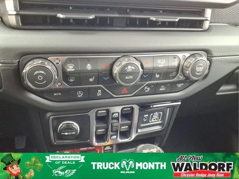 New 2026 Jeep Wrangler Unlimited Rubicon image 15