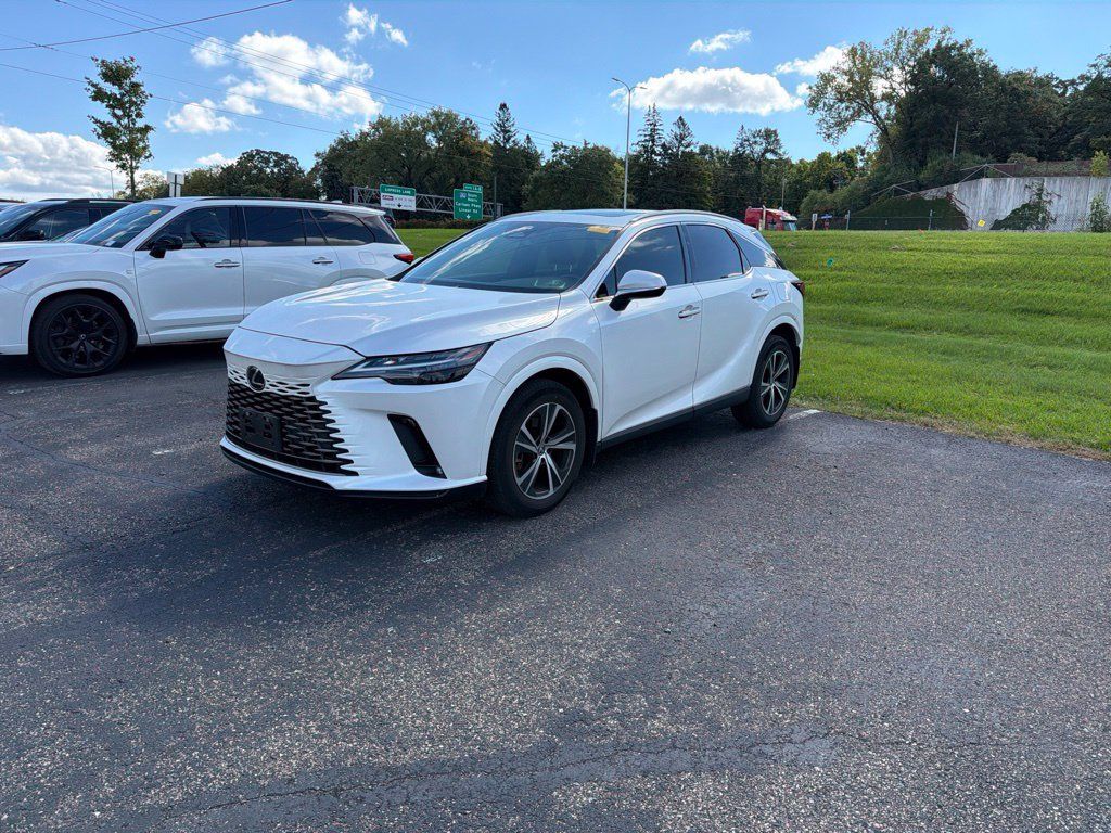 Used 2023 Lexus RX 350 Premium w/ Accessory Package AWD/4WD image 6