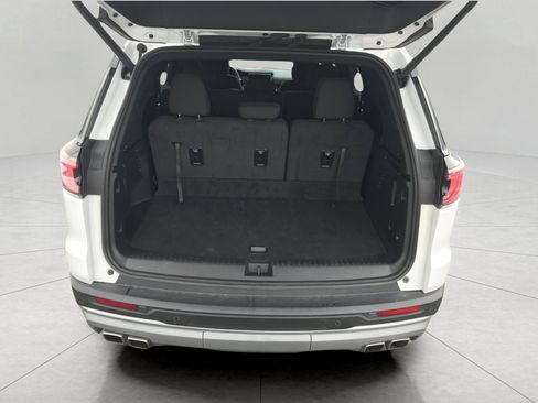 Certified 2025 GMC Acadia Elevation image 13