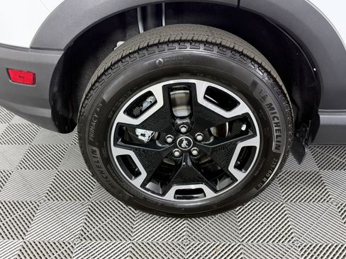 Certified 2024 Ford Bronco Sport Outer Banks w/ Tech Package image 30