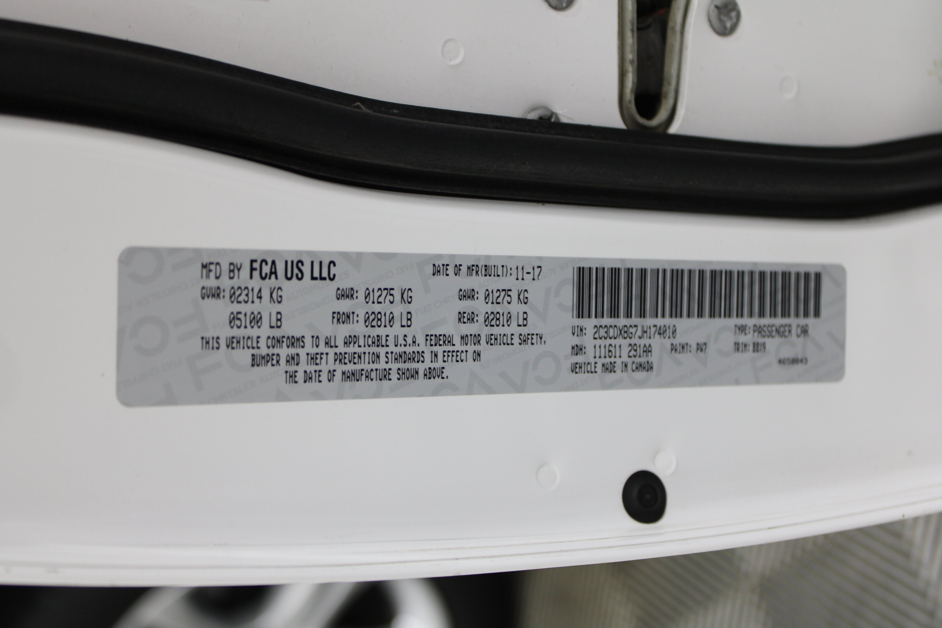 Used 2018 Dodge Charger SXT RWD image 32