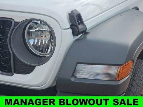 New 2026 Jeep Wrangler Sport AWD/4WD image 31