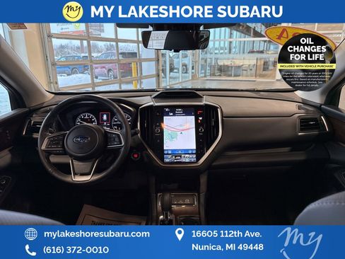 Used 2024 Subaru Ascent Touring image 12