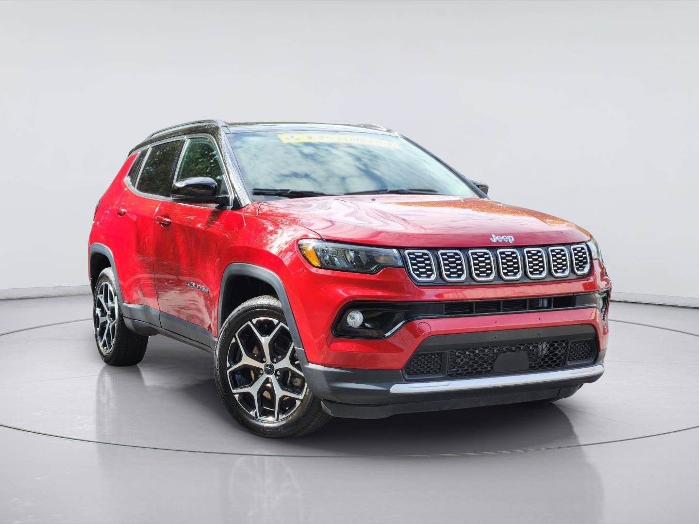 Used 2025 Jeep Compass Limited AWD/4WD image 1