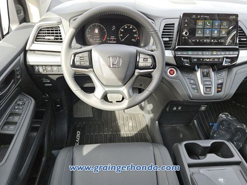 New 2026 Honda Odyssey EX-L image 11