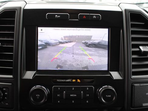 Used 2017 Ford F150 XL w/ Equipment Group 101A Mid image 12