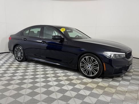 Used 2019 BMW 530i w/ M Sport Package RWD image 4