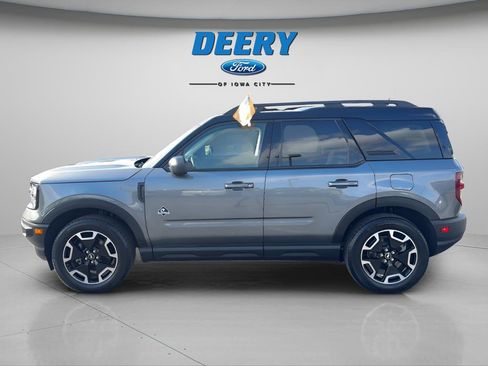 Certified 2024 Ford Bronco Sport Outer Banks w/ Tech Package AWD/4WD image 2