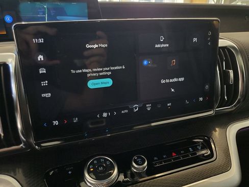 New 2025 Ford Expedition Platinum w/ Stealth Performance Package image 16