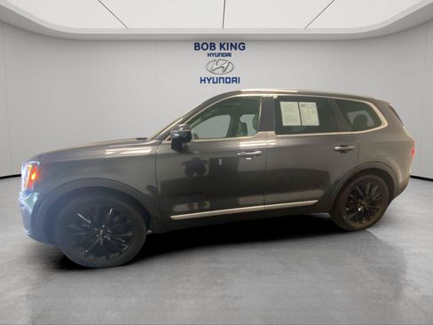 Used 2021 Kia Telluride SX w/ SX Prestige Package AWD/4WD image 2