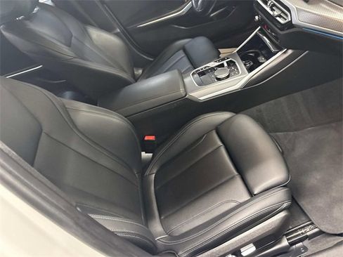 Used 2023 BMW 330i xDrive Sedan w/ M Sport Package image 27