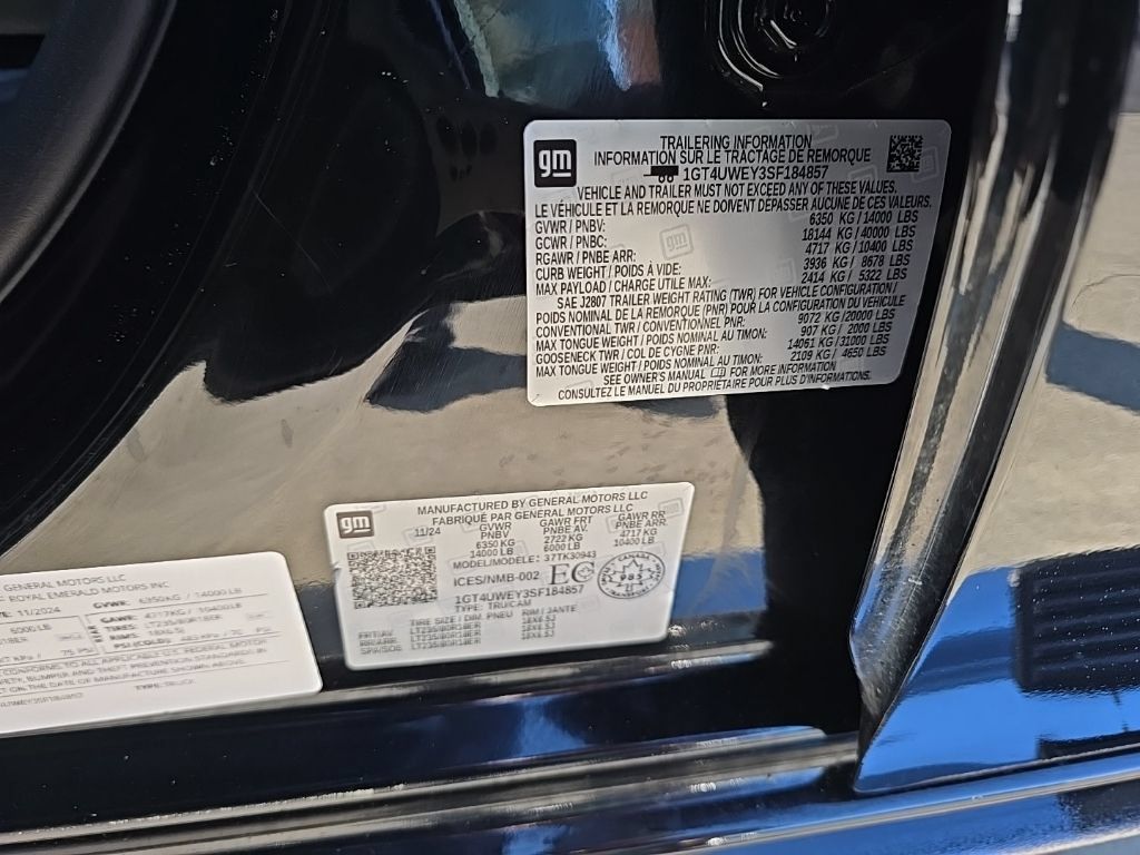 Used 2025 GMC Sierra 3500 Denali AWD/4WD image 41