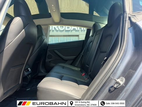 Used 2023 Tesla Model 3 Standard Range RWD image 10