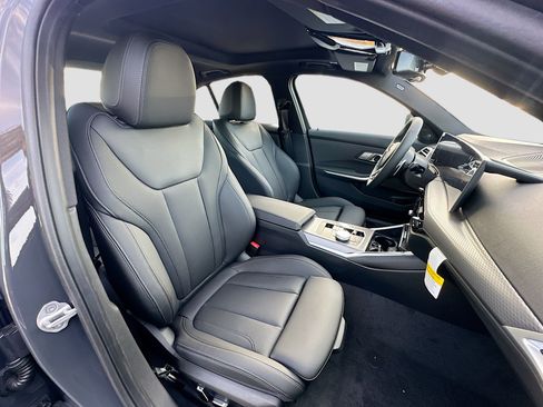 New 2026 BMW 330i Sedan w/ M Sport Package RWD image 23