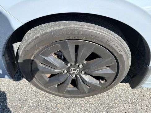 Used 2023 Honda Civic EX image 11