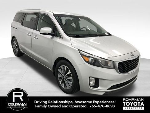 Used 2016 Kia Sedona SX image 8