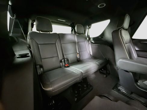 Used 2025 Chevrolet Tahoe Premier RWD image 42